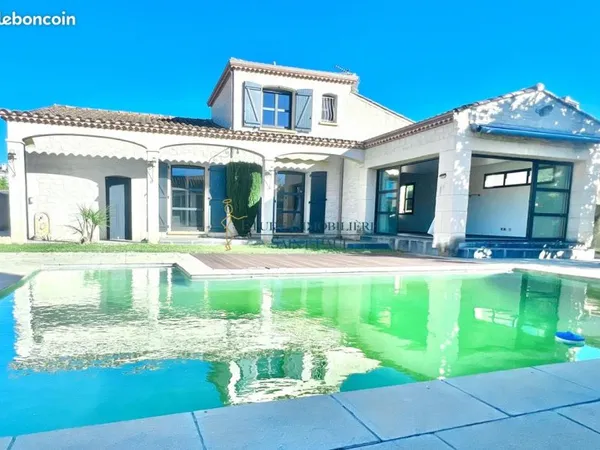 Villa 5 pièces 163 m²