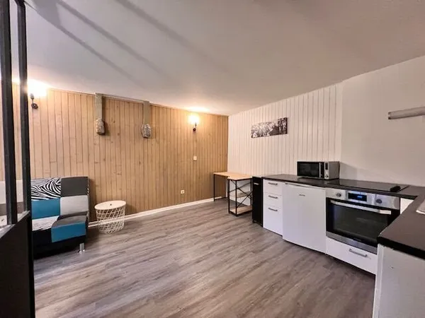 Studio 1 pièce 24 m²