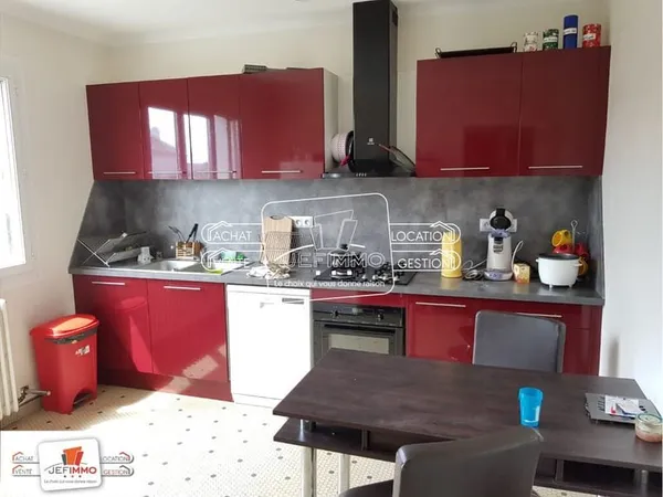 CHAMBRE EN COLOCATION - Maison Sainte Luce Sur Loire 7 pièce(s) 145 m2