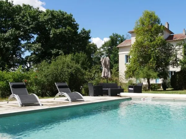 42210 MONTROND LES BAINS MAISON DE MAITRE DE 325M2 SUR TERRAIN D