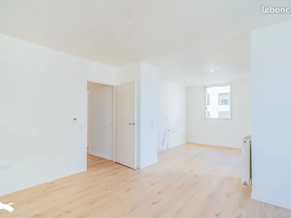 Appartement 4 pièces 83 m²
