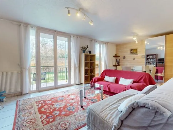 A VENDRE - Appartement T3 bis Villefranche s/S