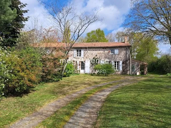 Maison 4 pièces 124 m²