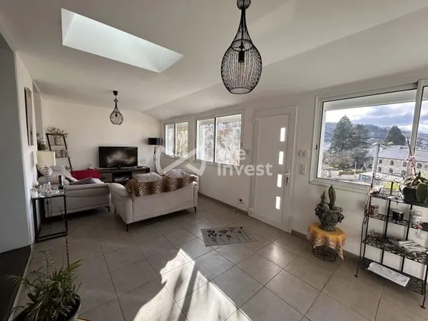 Maison 7 pièces 141 m²