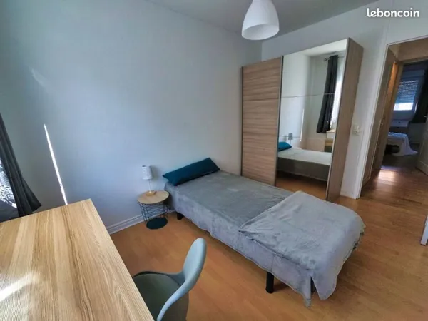 Appartement colocation meublée 3 chambres T5 - 83 m²