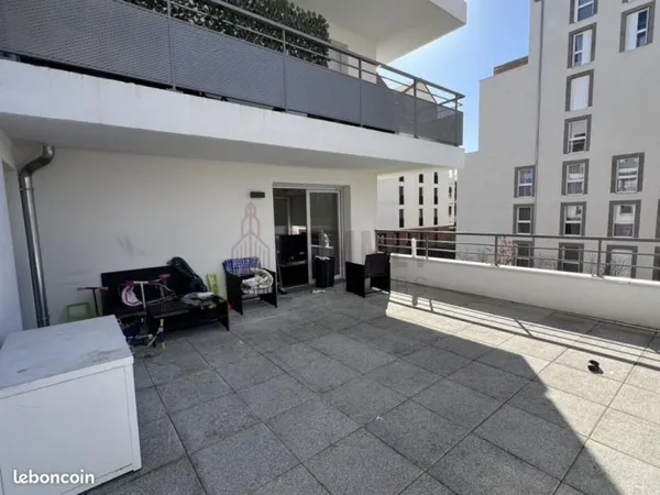 Appartement 4 pièces 81 m²