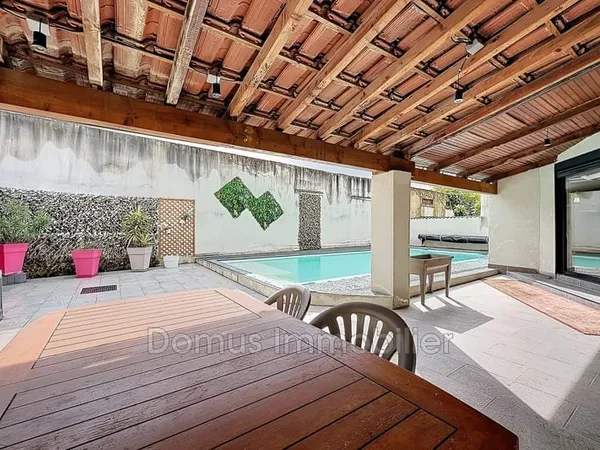 Maison 5 pièces 121 m²