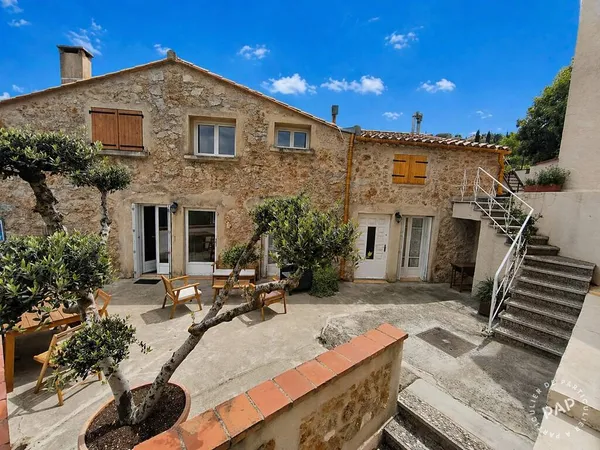 Maison 6 pièces 223 m²