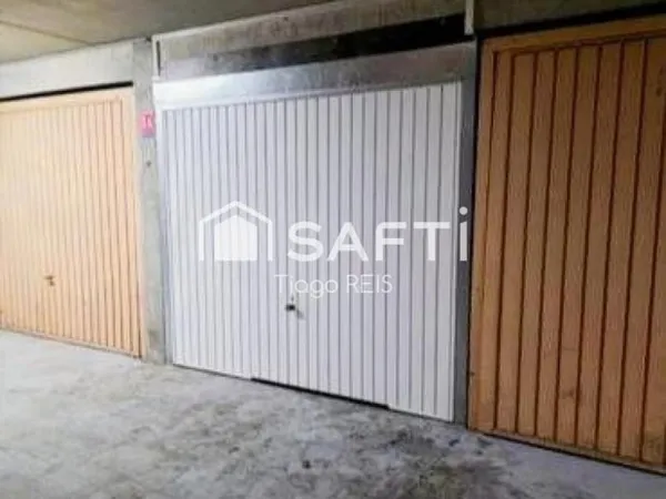Box fermé situé à Toulouse (31100)