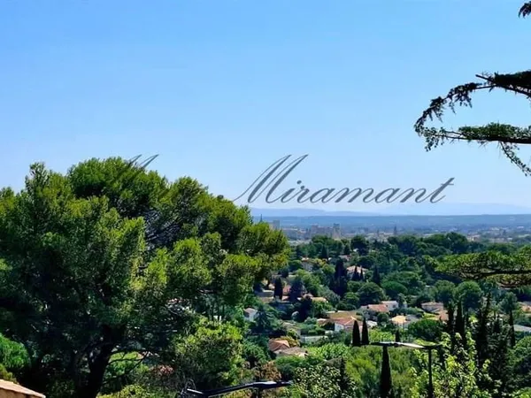 Appartement 3 pièces 129 m²
