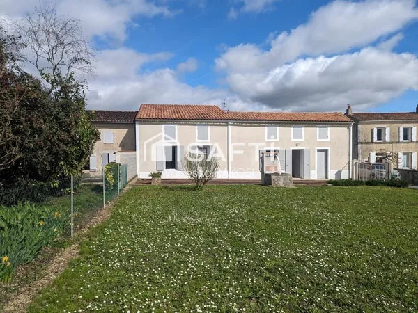 VIE DE PLAIN-PIED, 3 CHAMBRES JARDIN 1015 M² + DÉPENDANCES