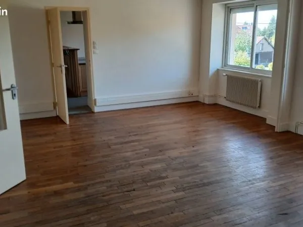 Gonsans loue appartement