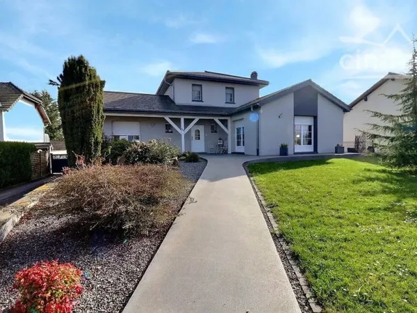 Maison individuelle de caractère de 172.89 m² à MARIENTHAL