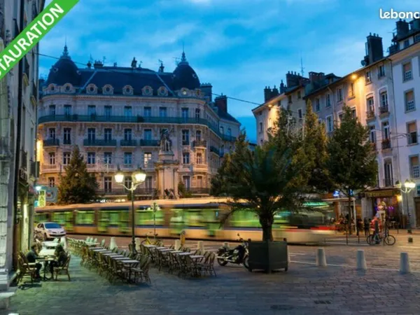 LOCAL COMMERCIAL 50 m² GRENOBLE