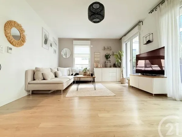 Appartement 4 pièces 80 m²