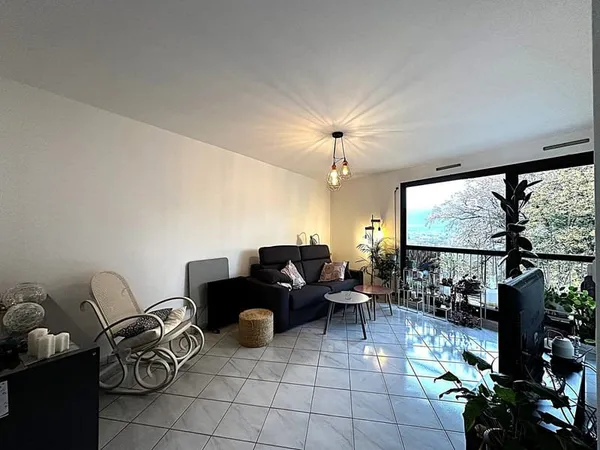 Superbe T3 au coeur d'un domaine recherché