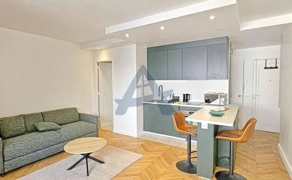 Studio 1 pièce 29 m²