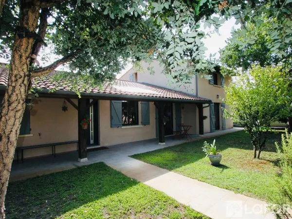 Maison 7 pièces 171 m²