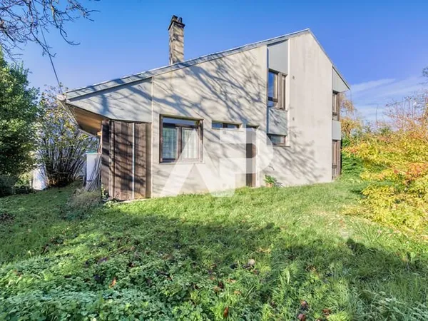 Maison Rueil Malmaison 5 pièce(s) 107.95 m2