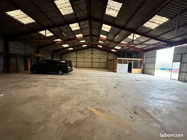 Local artisanal 520m2