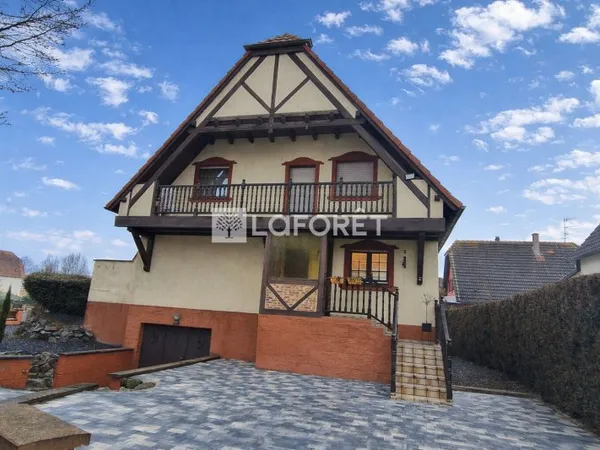 Maison 8 pièces 200 m²