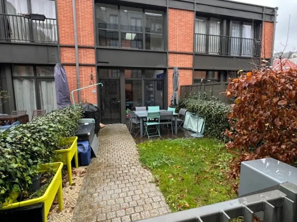 Loue Loft / Maison Meublée de 62m² + jardin / terrasse à louer
