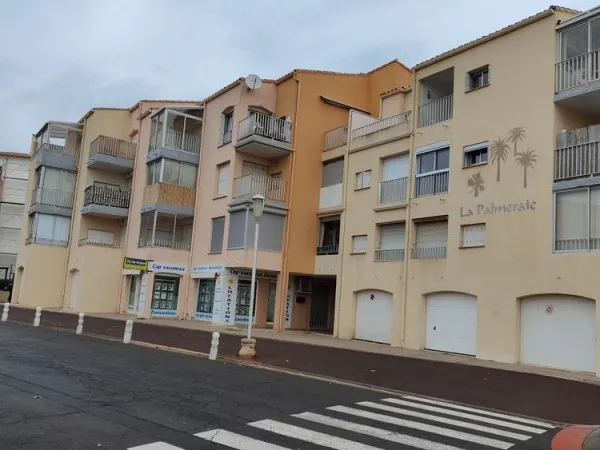 LE CAP D'AGDE 100m plage du Môle T2 avec loggia parking