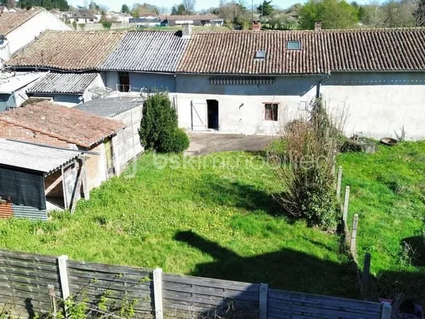 SPÉCIAL INVESTISSEUR / PROJET RÉNOVATION - MAISON + GARAGE - 50 000 € - LE DORAT