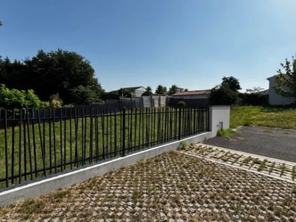 Terrain 500 m²