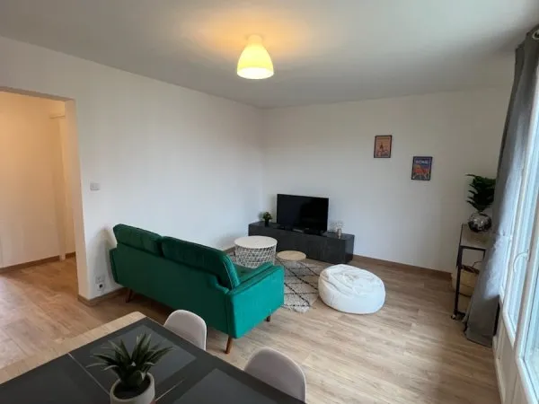 Loue chambre dans colocation 68m² filles