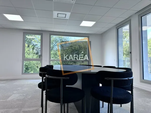 Local professionnel 567 m²