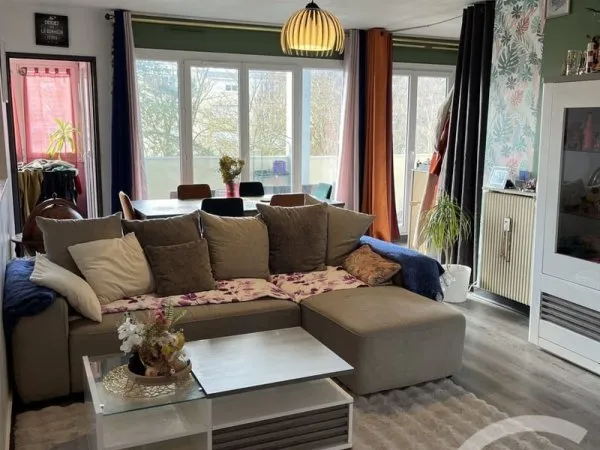 Appartement 3 pièces 82 m²