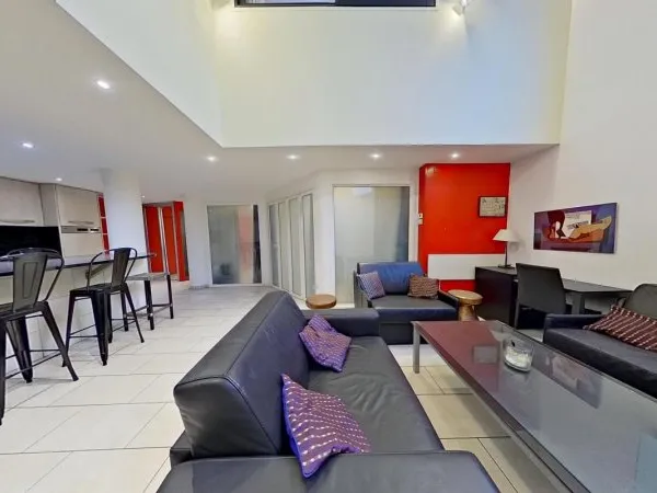 9 Rue des Nanettes - Paris - 75011 - T6 Meublé - 3800 €CC