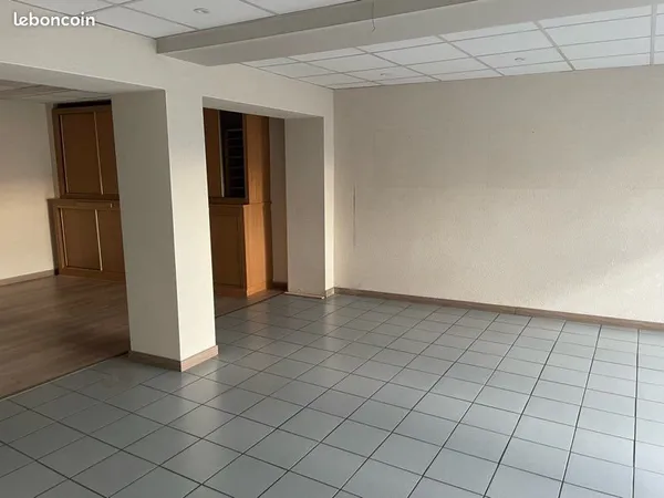 Local commercial