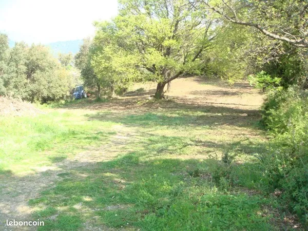 CORSE : Terrain 3000M2 contructible
