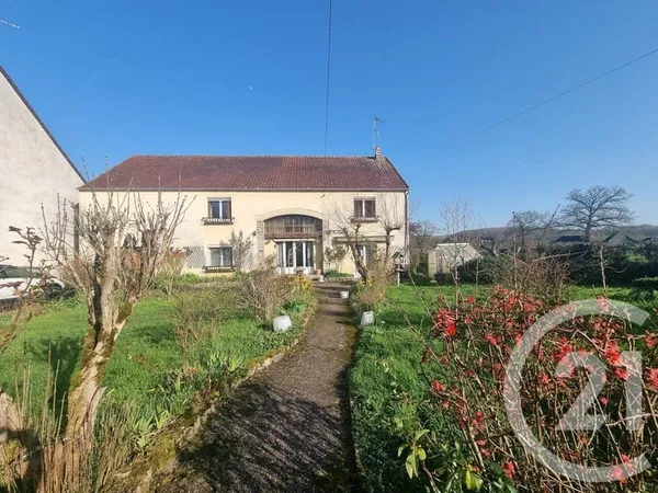 Maison 6 pièces 185 m²