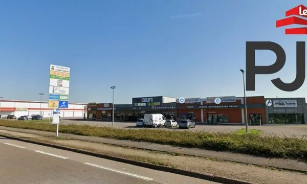 Local commercial 302 m² Lunéville