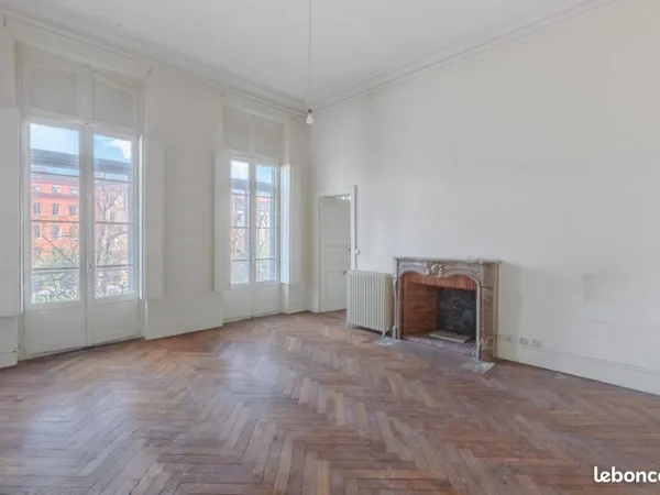 Appartement 5 pièces 170 m²