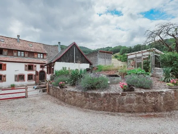 Maison 8 pièces de 162 m² à Orbey 68370