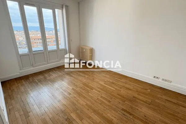 Appartement 2 pièces 57 m²