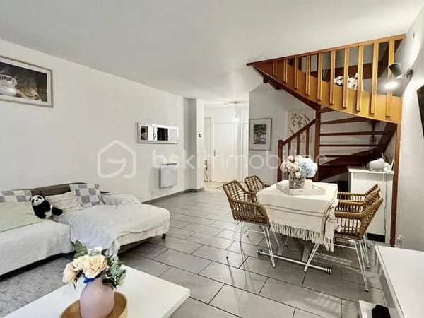 DUPLEX F4 SUR LA COMMUNE DE RIS-ORANGIS (91130)