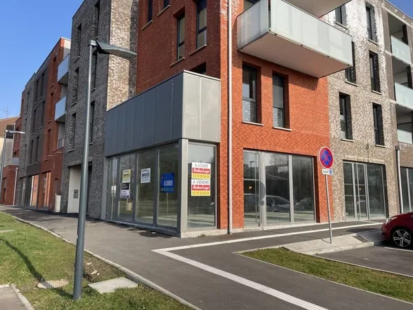 Bureau 439 m²