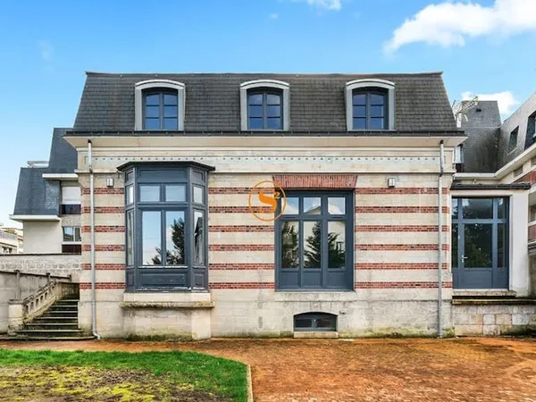 Maison 5 pièces 98 m²
