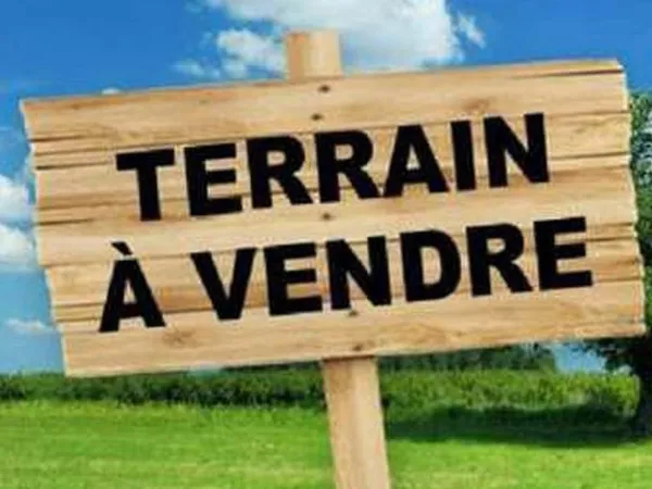 Terrain 660 m²