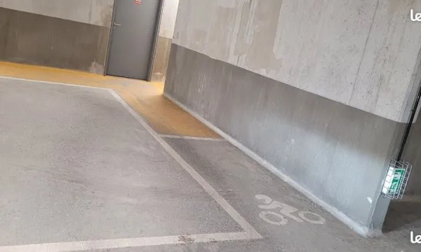 Stationnement Location Colombes   70€
