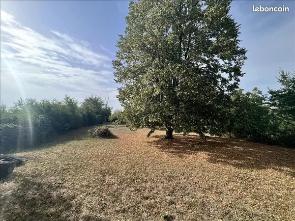 Terrain 2 230 m² Saint Baudel