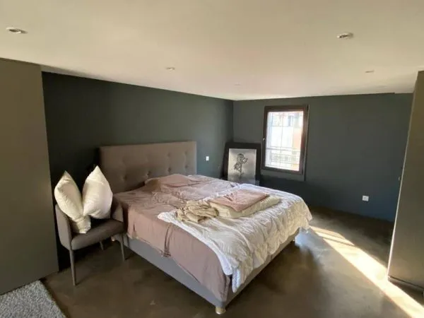 Appartement 2 pièces 95 m²
