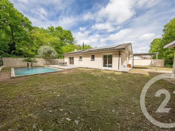 Maison de plain-pied 5 pièces 103 m²