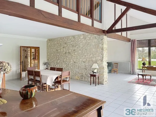 Château 335 m² Freneuse