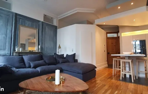 LYON 6 - DUQUESNE : 60m² Haussmannien, Calme, Rénové. Rentabilité 5% brute ou Clé en main pour RP. T